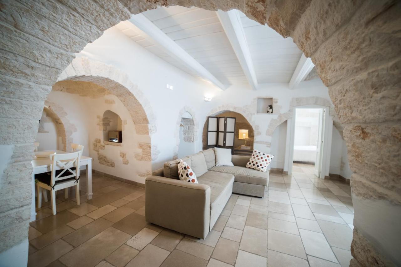 Charming Trulli Aparthotel Αλμπερομπέλο Εξωτερικό φωτογραφία