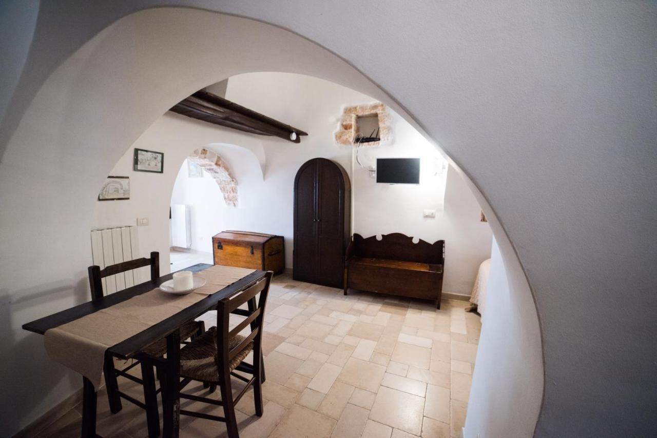Charming Trulli Aparthotel Αλμπερομπέλο Εξωτερικό φωτογραφία