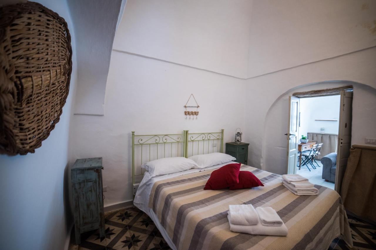 Charming Trulli Aparthotel Αλμπερομπέλο Εξωτερικό φωτογραφία