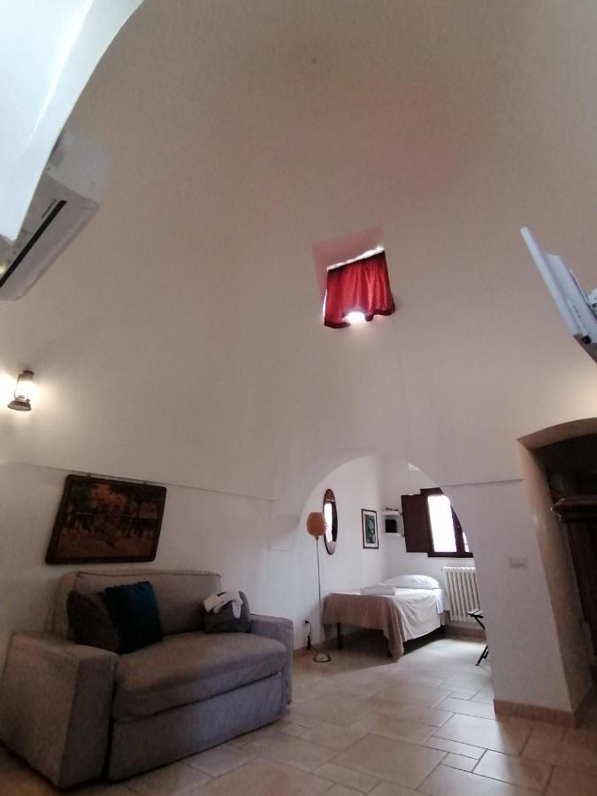 Charming Trulli Aparthotel Αλμπερομπέλο Εξωτερικό φωτογραφία