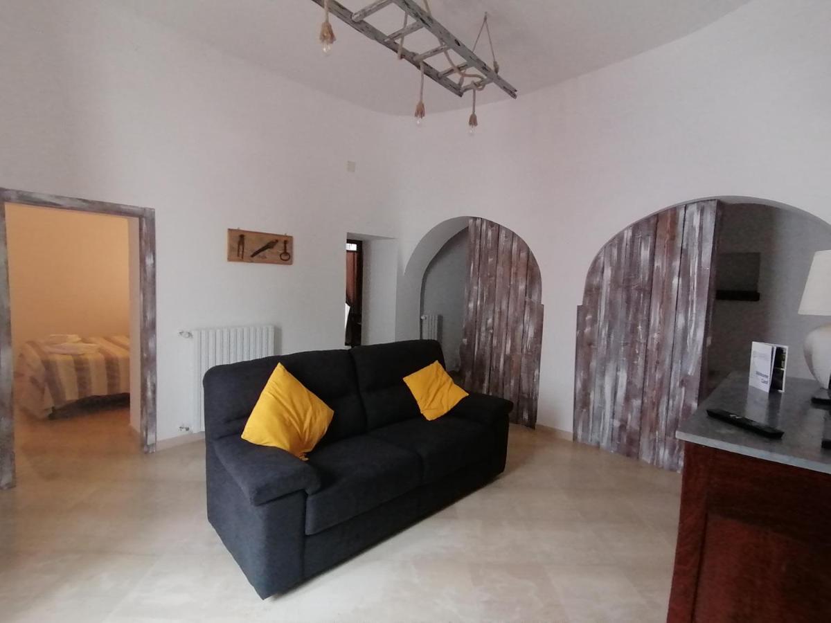 Charming Trulli Aparthotel Αλμπερομπέλο Εξωτερικό φωτογραφία