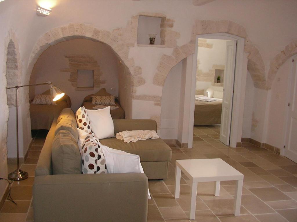 Charming Trulli Aparthotel Αλμπερομπέλο Δωμάτιο φωτογραφία