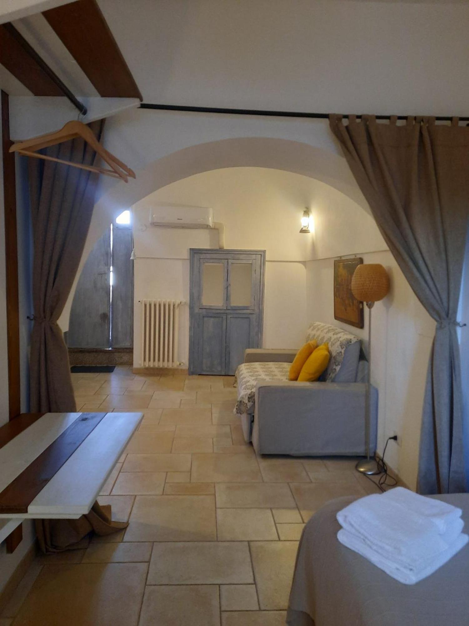 Charming Trulli Aparthotel Αλμπερομπέλο Εξωτερικό φωτογραφία